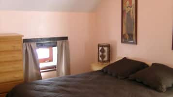 2 bedrooms
