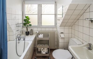 Kombination af bruser/badekar