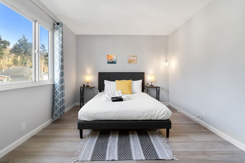 Beautiful Home Near Beaches and QuietNeighborhood2