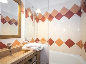Towels - Studio in Chamonix - 4 ppl, near shops & ski-bus (Chamonix-Mont-Blanc)
