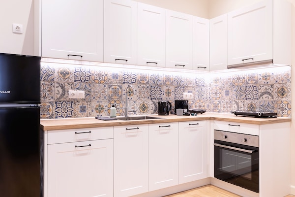 Family Apartment | Private kitchen | Full-size fridge, oven, espresso maker, electric kettle