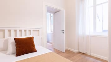 Apartament familiar | 2 dormitoris, cortines opaques i planxa i posts de planxar