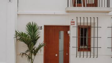 Fachada de la propiedad