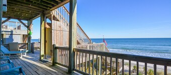 "Klumzy Pelican" - Oceanfront Duplex in Surf City - Dog Friendly