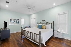 3 Schlafzimmer, Bügeleisen/Bügelbrett, kostenloses WLAN, Bettwäsche