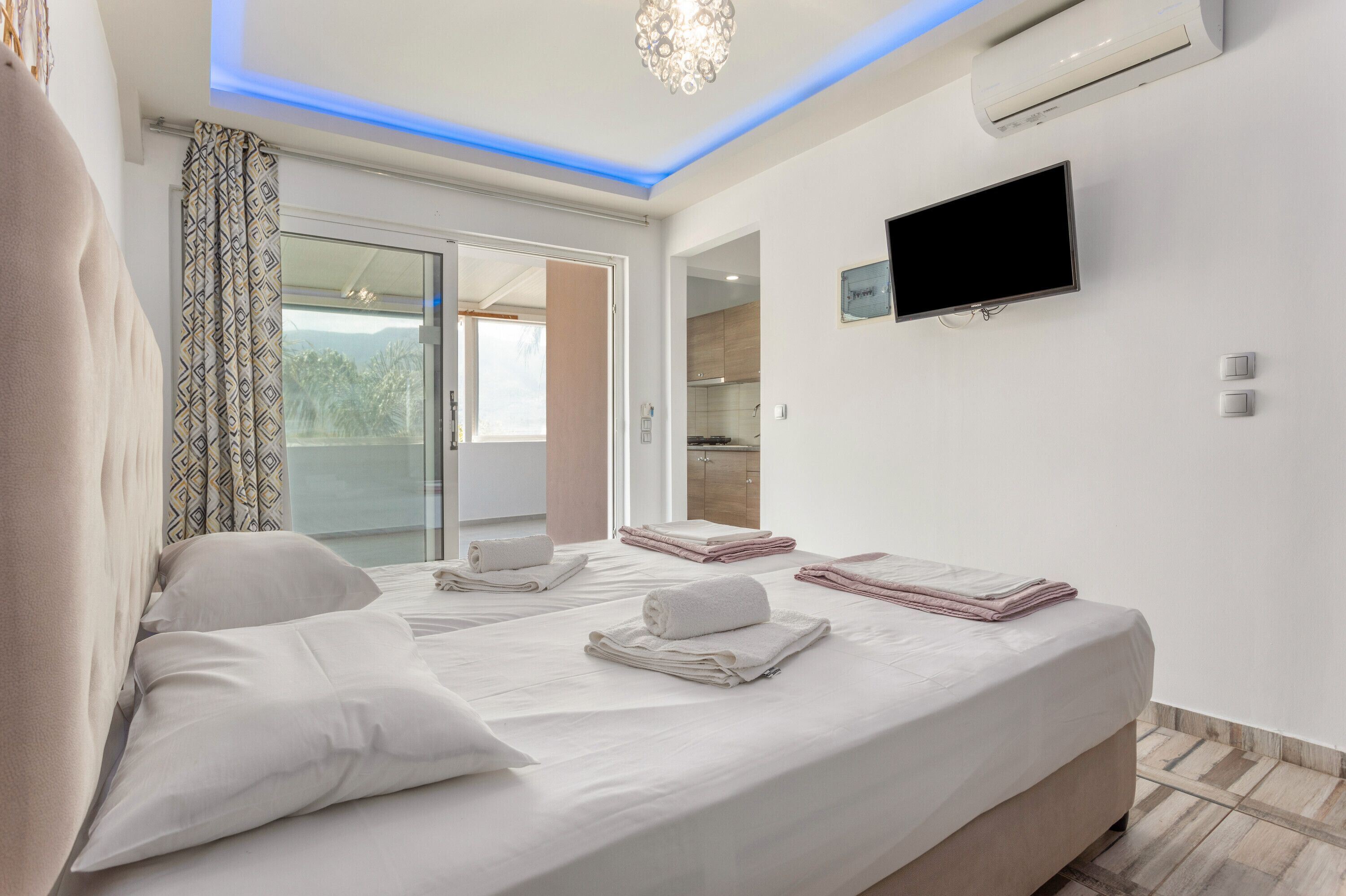 1 bedroom, iron/ironing board, free WiFi, bed sheets