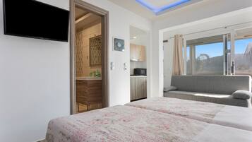 1 chambre, fer et planche à repasser, accès au Wi-Fi (inclus)