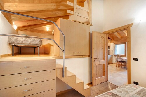 Apartment "Bucaneve" with Mountain View, Private Terrace and Wi-Fi