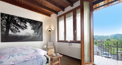 Ferienhaus "Cascina Nonna Nina" mit privater Terrasse und 2 Balkonen