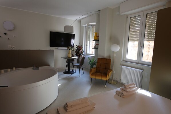 1 Schlafzimmer, WLAN, Bettwäsche