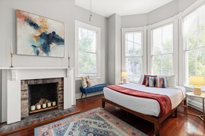 2 chambres, bureau, fer et planche à repasser, Wi-Fi gratuit