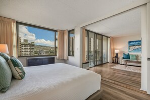 1 habitación, tabla de planchar con plancha, wifi gratis y ropa de cama 