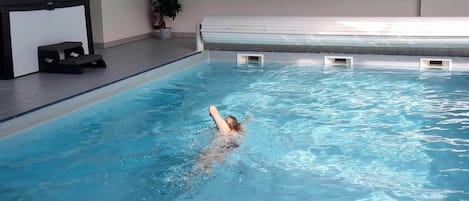 Innenpool, beheizter Pool