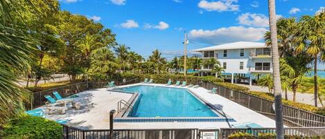 Outdoor pool, a heated pool