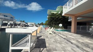 Imagen sin descripción, 3 de 40, botón