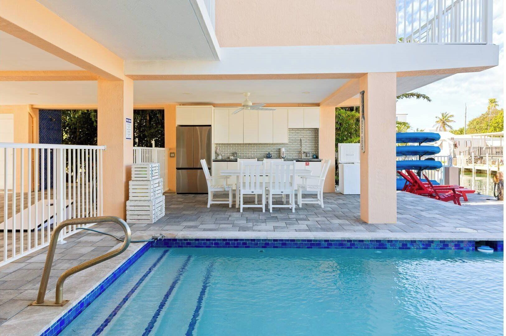 Piscine extérieure, piscine chauffée