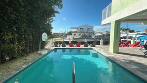 Outdoor pool, a heated pool