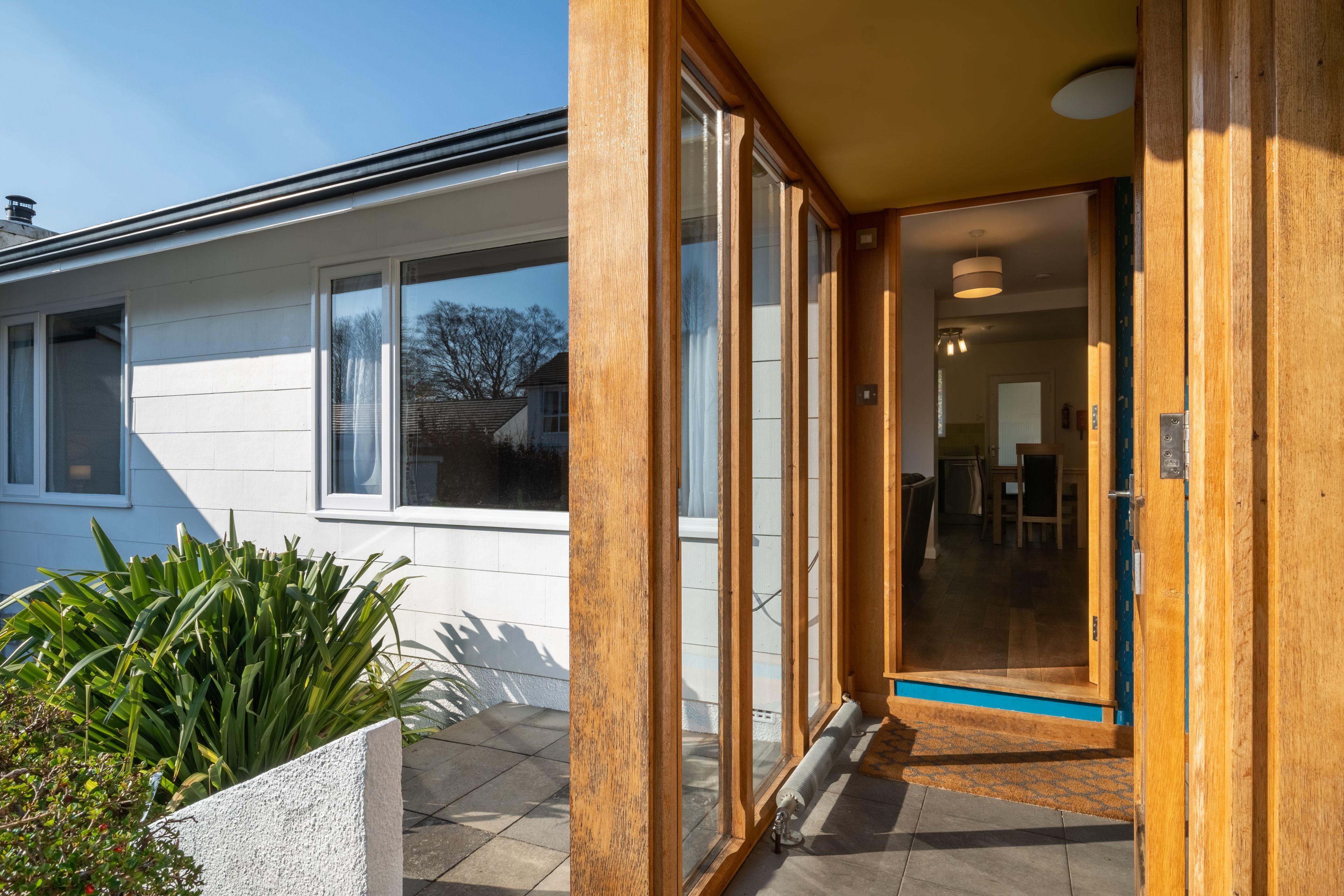 تفاصيل الفندق من الخارج