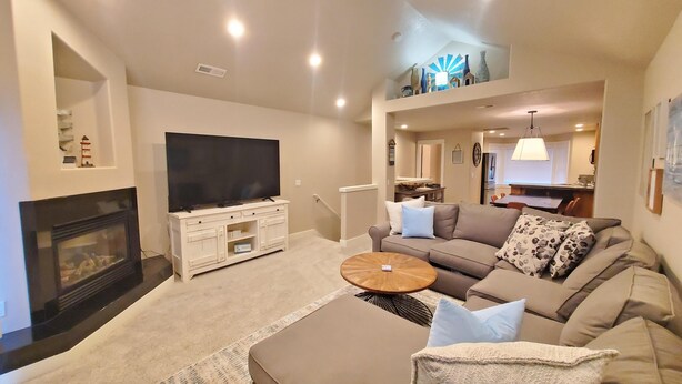 Townhome, Multiple Beds (The Cozy Corner) | Interior - The Cozy Corner (Rockaway Beach)
