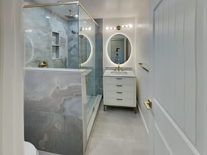 Condo (2 Bedrooms) | Property amenity - Spyglass 32 by Distinctive Beach Rentals (St. Augustine)