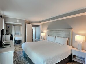 1 bedroom, iron/ironing board, WiFi, bed sheets - Perdido Skye #11 | Gulf Views, Pool, Gym! (Perdido Key)