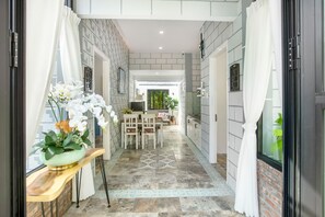 Dining - Peaceful oasis away from the hustle & the bustle in Hoi An (Thành phố Hội An)