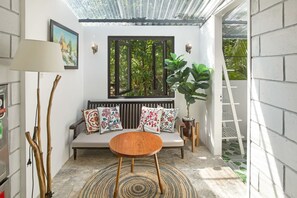 TV - Peaceful oasis away from the hustle & the bustle in Hoi An (Thành phố Hội An)