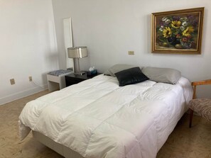 1 bedroom, wheelchair access