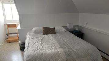 1 bedroom, WiFi, bed sheets, wheelchair access