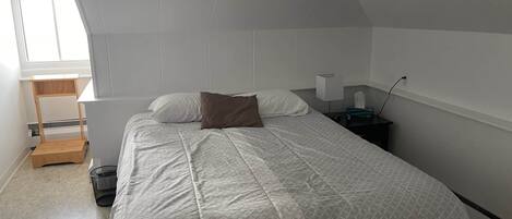 1 bedroom, WiFi, bed sheets, wheelchair access