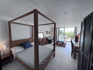 1 chambre, fer et planche à repasser, Wi-Fi, draps fournis