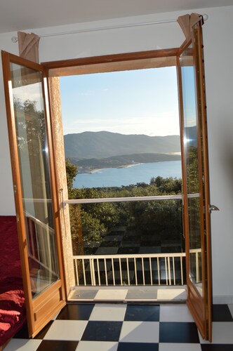 IDEALE  POUR SEJOUR EN FAMILLE OU ENTRE AMIS