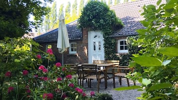 Buiten dineren