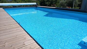 Alberca al aire libre