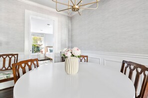 Dining - Your Luxurious Escape | Night At The Marquee (North Charleston)
