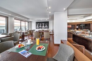 Dining - Plaka Hotel  (Αθήνα)