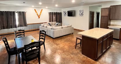 Boats and Coves Unit 1 / Lots of Boat parking