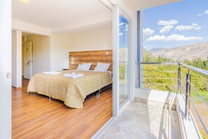 9 chambres, bureau, Wi-Fi gratuit, draps fournis