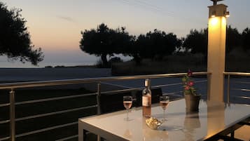 Beach/ocean view