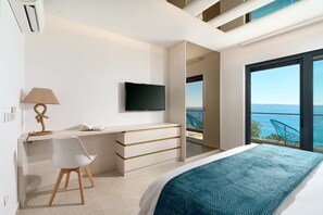 5 Schlafzimmer, Schreibtisch, Bügeleisen/Bügelbrett, WLAN