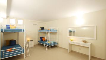 7 Schlafzimmer, Zimmersafe, Bügeleisen/Bügelbrett, kostenloses WLAN