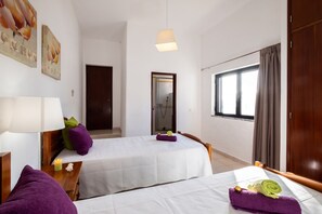 4 chambres, fer et planche Ă repasser, Wi-Fi gratuit, draps fournis