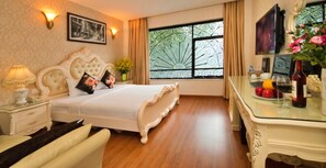 埃及棉床单、高档床上用品、记忆海绵床垫、迷你吧