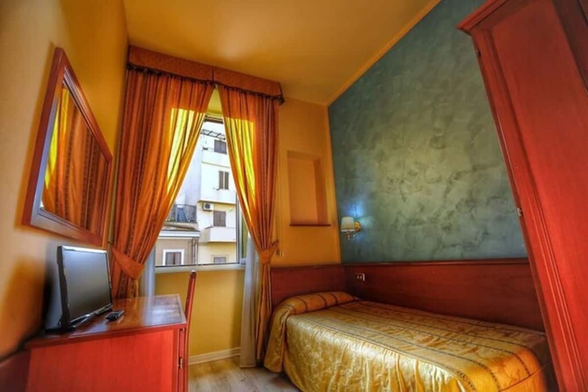 Single Room | Wi-fi percuma, cadar katil