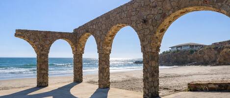 Camastros y toallas de playa