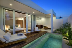 Vil·la de luxe, 1 llit de matrimoni gran, banyera, vistes a la piscina | Terrassa o pati