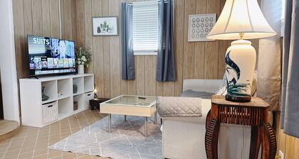 Peaceful, Centrally Located Apartment - 5 min from St Simon Island