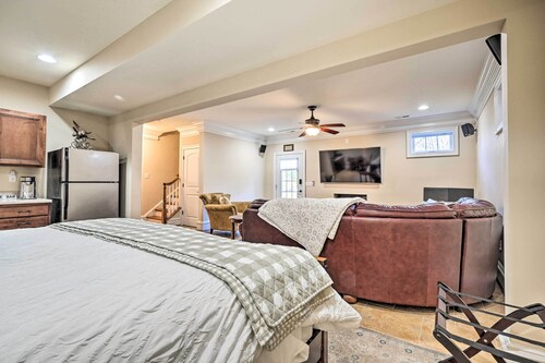Boonsboro Studio w/ Wood-Burning Fire Pit!