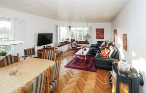 Fireplace - Amazing home in Samsø with kitchen (Samsø)