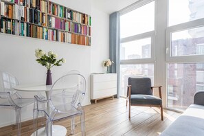 Interior - Hostmate - Milano - Pirelli Suite -Porta Nuova (Milano)